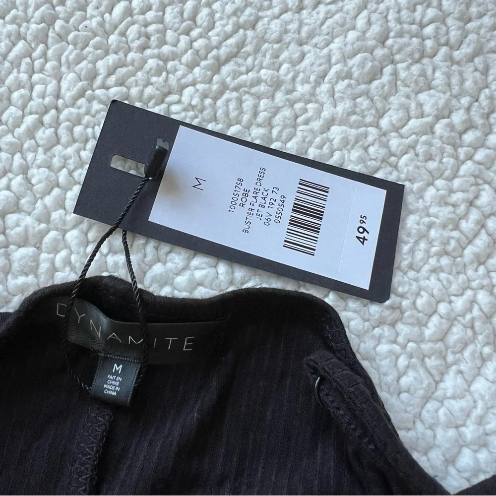 New Dynamite Black Flowy Dress - Picture 4 of 8